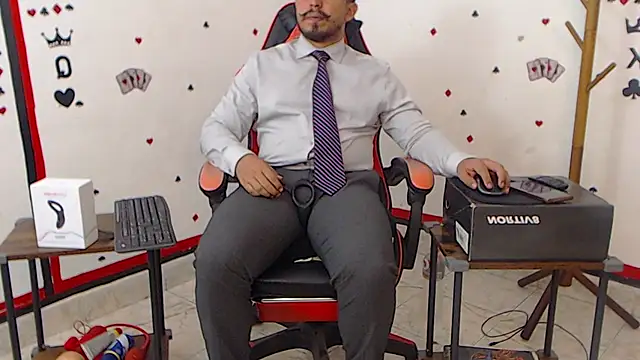 Snapshot of KalethBigDick chatting on 01-16-25, 11:26 KalethBigDick online show from 01-16-25, 11:26