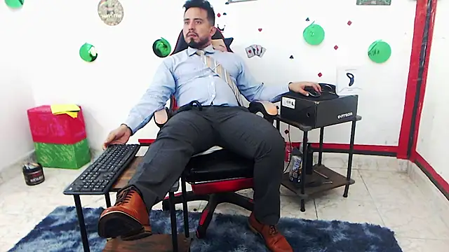 KalethBigDick online show from 04-30-26, 02:01