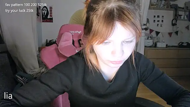 lil lia online show from 04-19-26, 10:01