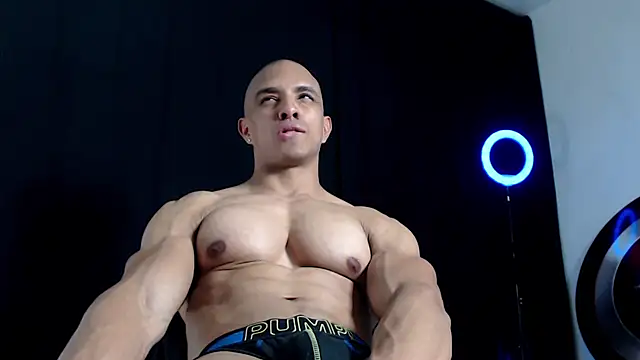 Antonywebb94 online show from 03-13-25, 07:06