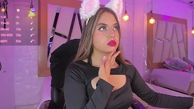 Snapshot of ary_cooper_ chatting on 02-12-25, 12:44 ary cooper online show from 02-12-25, 12:44