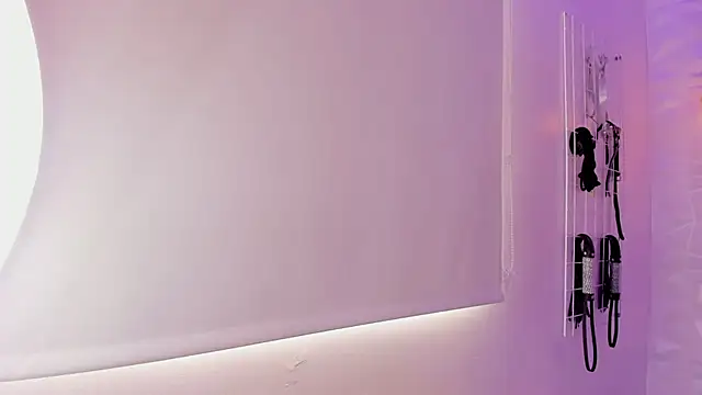 Snapshot of ary_cooper_ chatting on 03-01-25, 03:49 ary cooper online show from 03-01-25, 03:49