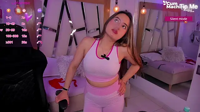 Snapshot of ary_cooper_ chatting on 09-26-25, 12:42 ary cooper online show from 09-26-25, 12:42