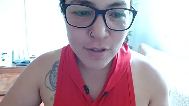 Snapshot of ALISSA_MIKGAR chatting on 05-12-26, 03:31 ALISSA MIKGAR online show from 05-12-26, 03:31