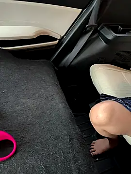 Miss  Malaika online show from 09-22-25, 06:59