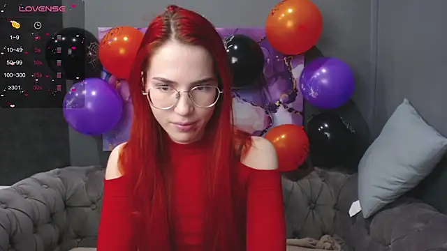 Snapshot of EmilyKents chatting on 10-23-25, 02:00 EmilyKents online show from 10-23-25, 02:00