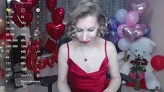 AdrianaSea online show from 02-14-25, 09:03