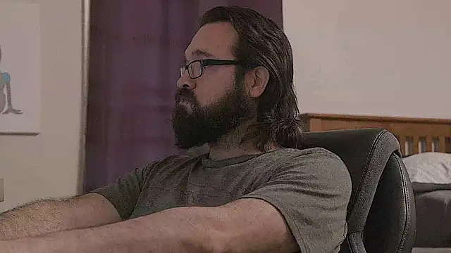 Snapshot of Seraph_De_La_Luna chatting on 03-10-25, 10:45 Seraph De La Luna online show from 03-10-25, 10:45