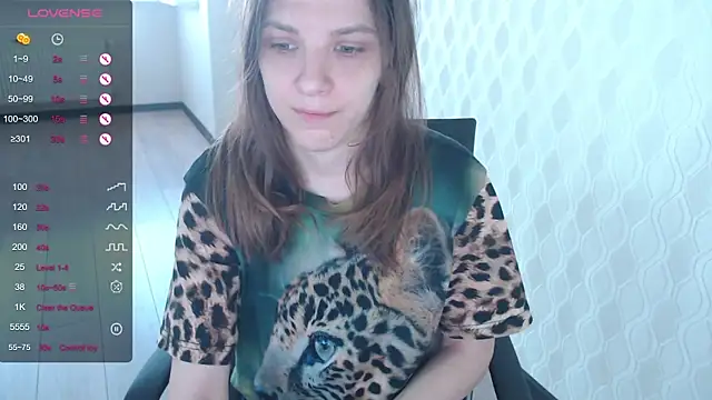 LisaHeart online show from 09-10-25, 03:12