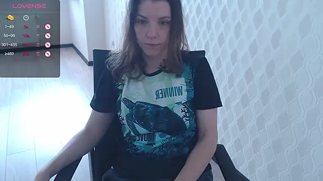 LisaHeart online show from 10-26-25, 11:27