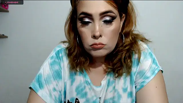 Miss Agatha online show from 03-04-25, 01:55