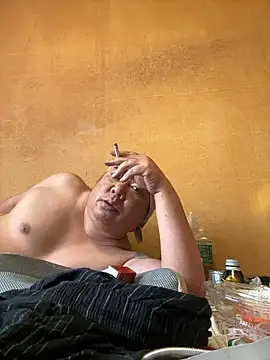 Snapshot of punk0805 chatting on 09-12-25, 03:06 punk0805 online show from 09-12-25, 03:06