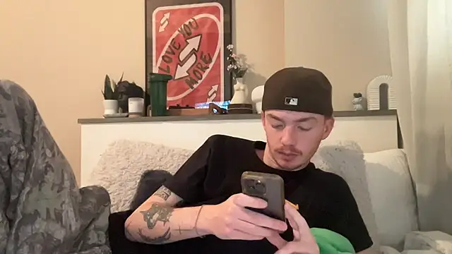 younghungginger online show from 01-02-25, 07:29