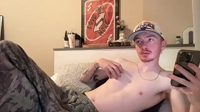 younghungginger online show from 01-22-25, 01:53