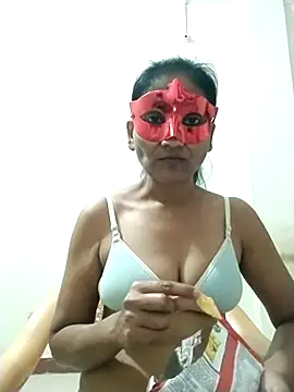 sunita6009 online show from 11-02-25, 03:47