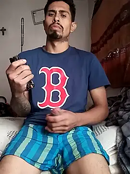 pene latinoriico online show from 01-02-25, 04:35