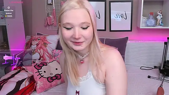 MeowkaKitty online show from 02-22-25, 12:49