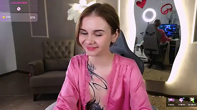 Britney Lynch online show from 02-14-25, 03:11