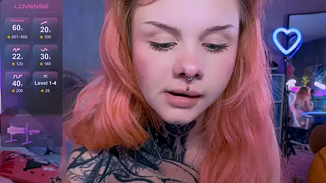 Britney Lynch online show from 09-20-25, 07:59