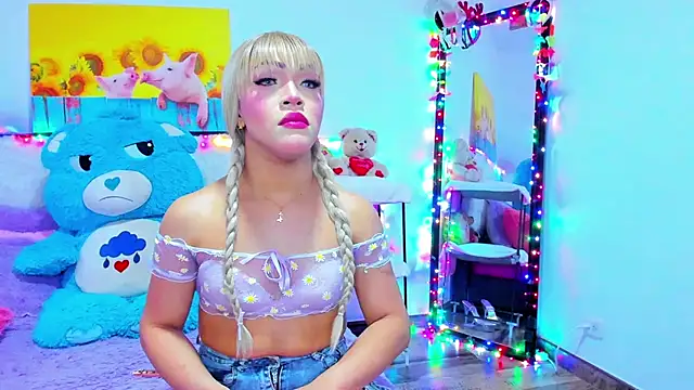 Snapshot of Candy_Candy__ chatting on 02-04-26, 07:53 Candy Candy online show from 02-04-26, 07:53