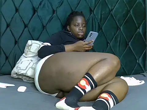 pocupines online show from 10-18-25, 05:54