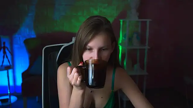 EllaHorton online show from 03-02-25, 06:16