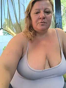 Snapshot of jusichka chatting on 07-03-26, 06:31 jusichka online show from 07-03-26, 06:31