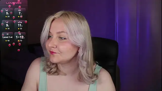 sensual girrrl online show from 10-19-25, 07:47