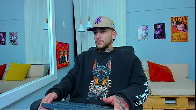 Snapshot of Drako_Lamar chatting on 01-10-25, 12:26 Drako Lamar online show from 01-10-25, 12:26