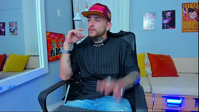 Snapshot of Drako_Lamar chatting on 01-11-25, 03:52 Drako Lamar online show from 01-11-25, 03:52