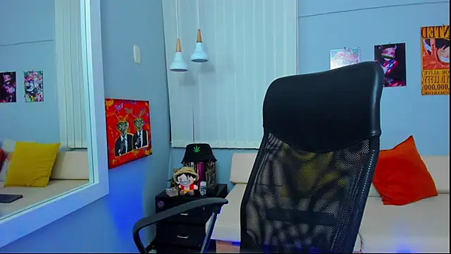 Snapshot of Drako_Lamar chatting on 01-18-25, 12:36 Drako Lamar online show from 01-18-25, 12:36