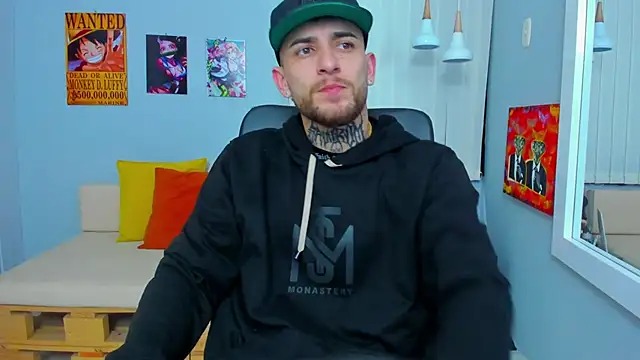 Snapshot of Drako_Lamar chatting on 01-20-25, 12:28 Drako Lamar online show from 01-20-25, 12:28