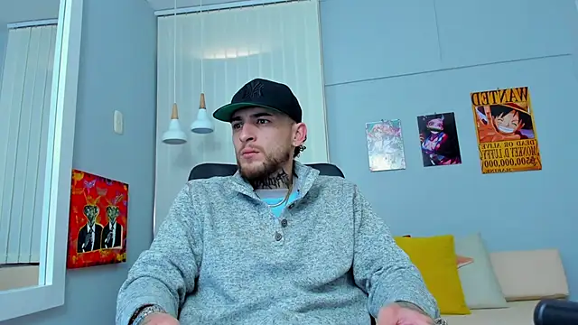 Snapshot of Drako_Lamar chatting on 02-20-25, 01:40 Drako Lamar online show from 02-20-25, 01:40