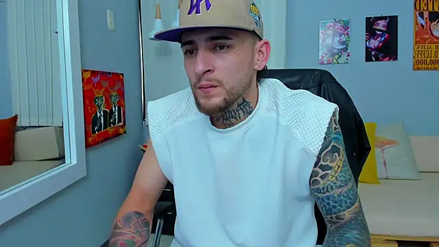 Snapshot of Drako_Lamar chatting on 03-01-25, 04:11 Drako Lamar online show from 03-01-25, 04:11