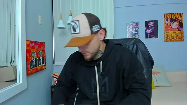 Snapshot of Drako_Lamar chatting on 03-03-25, 03:53 Drako Lamar online show from 03-03-25, 03:53