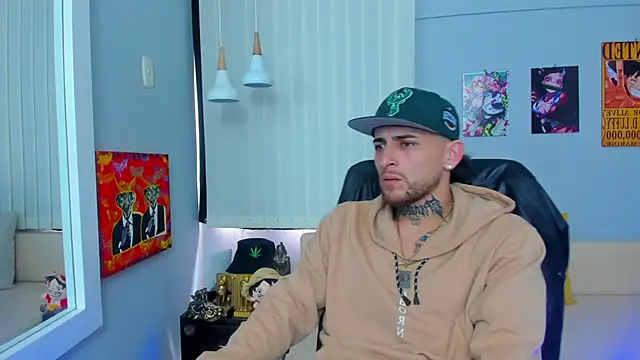 Snapshot of Drako_Lamar chatting on 03-10-25, 03:52 Drako Lamar online show from 03-10-25, 03:52