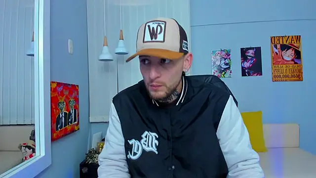 Snapshot of Drako_Lamar chatting on 03-12-25, 12:26 Drako Lamar online show from 03-12-25, 12:26