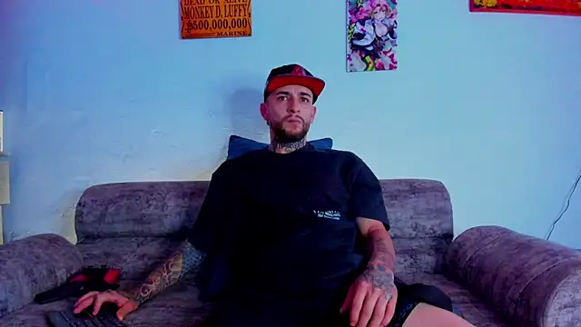 Snapshot of Drako_Lamar chatting on 10-28-25, 12:41 Drako Lamar online show from 10-28-25, 12:41