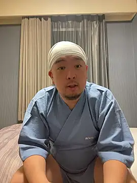 Snapshot of FUJIGON07 chatting on 06-11-26, 02:04 FUJIGON07 online show from 06-11-26, 02:04