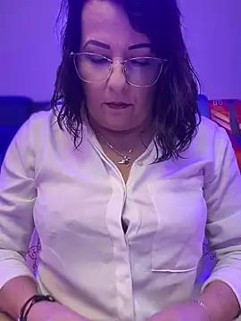 Snapshot of PaulinaSanders_X chatting on 01-30-25, 05:06 PaulinaSanders X online show from 01-30-25, 05:06