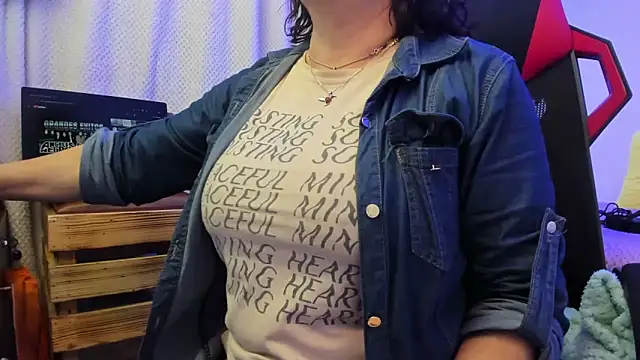 Snapshot of PaulinaSanders_X chatting on 03-16-25, 02:21 PaulinaSanders X online show from 03-16-25, 02:21