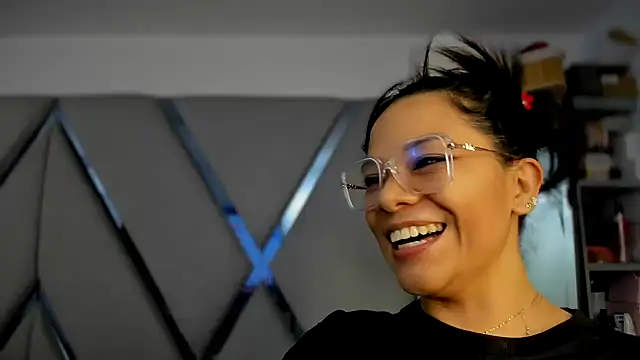 Snapshot of paula_daniela1 chatting on 03-02-25, 09:32 paula daniela1 online show from 03-02-25, 09:32