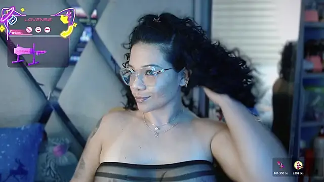 Snapshot of paula_daniela1 chatting on 10-02-25, 11:01 paula daniela1 online show from 10-02-25, 11:01