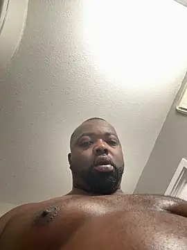 Snapshot of BBWLover8612 chatting on 11-01-25, 11:23 BBWLover8612 online show from 11-01-25, 11:23