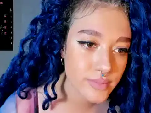 Snapshot of kat_apple chatting on 02-21-25, 10:59 kat apple online show from 02-21-25, 10:59