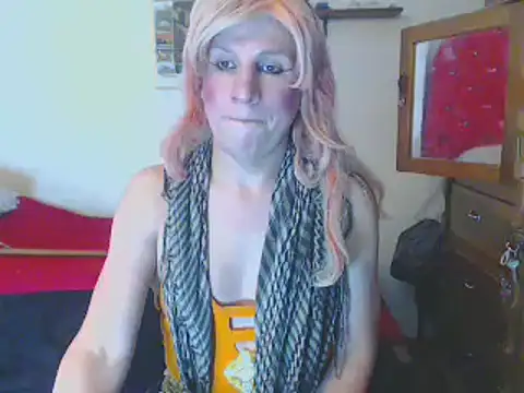 LorenJade online show from 12-21-24, 07:45