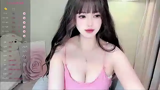 Snapshot of Dolv_1o chatting on 12-18-24, 12:51 Dolv 1o online show from 12-18-24, 12:51