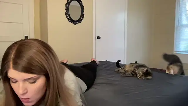 Snapshot of sexylilly69 chatting on 02-02-25, 10:49 sexylilly69 online show from 02-02-25, 10:49