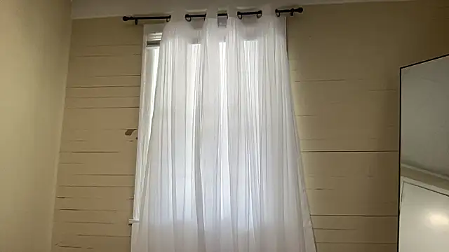 sexylilly69 online show from 04-25-26, 07:22