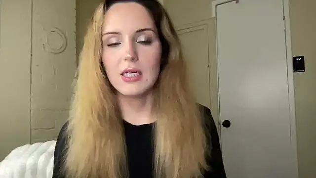 sexylilly69 online show from 06-08-26, 03:07